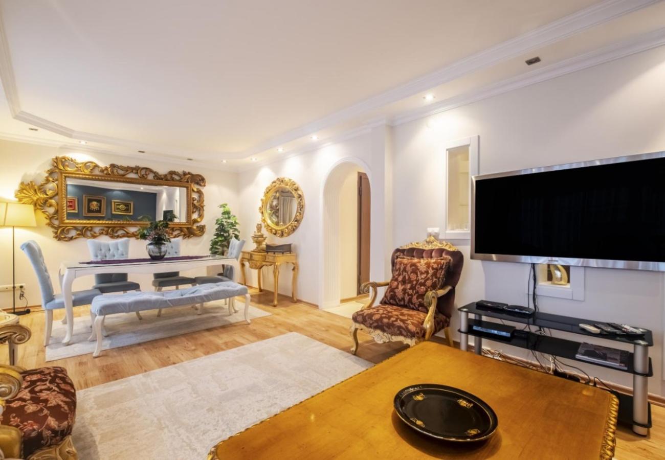 Exclusive Flat With Balcony In Nisantasi Apartment Istanbul Ngoại thất bức ảnh