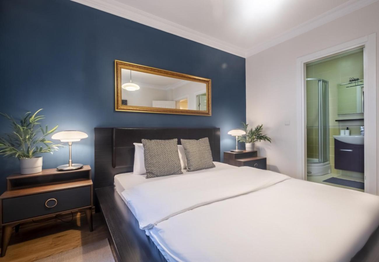 Exclusive Flat With Balcony In Nisantasi Apartment Istanbul Ngoại thất bức ảnh